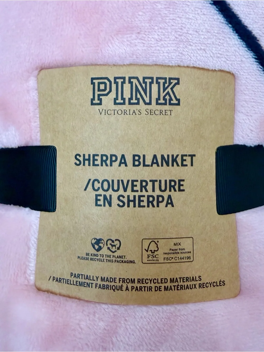 PINK Victoria's Secret Pink Plush Sherpa Blanket - Pink